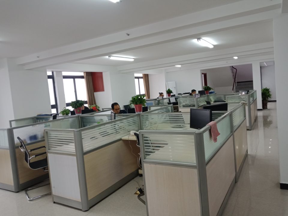 热烈祝贺公司网站运行